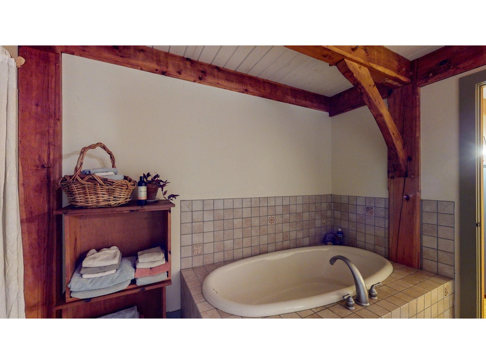 1245 Goshen-Ripton Road