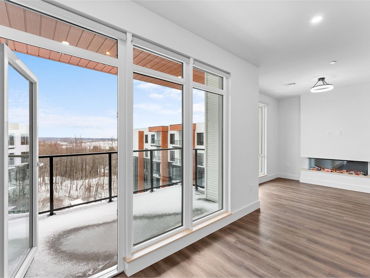 125 Cambrian Way, Burlington