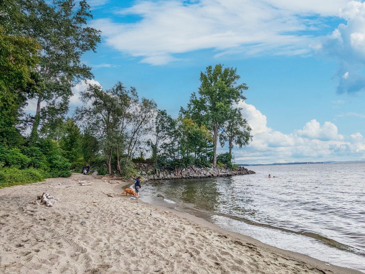 Easy access to Texaco Beach