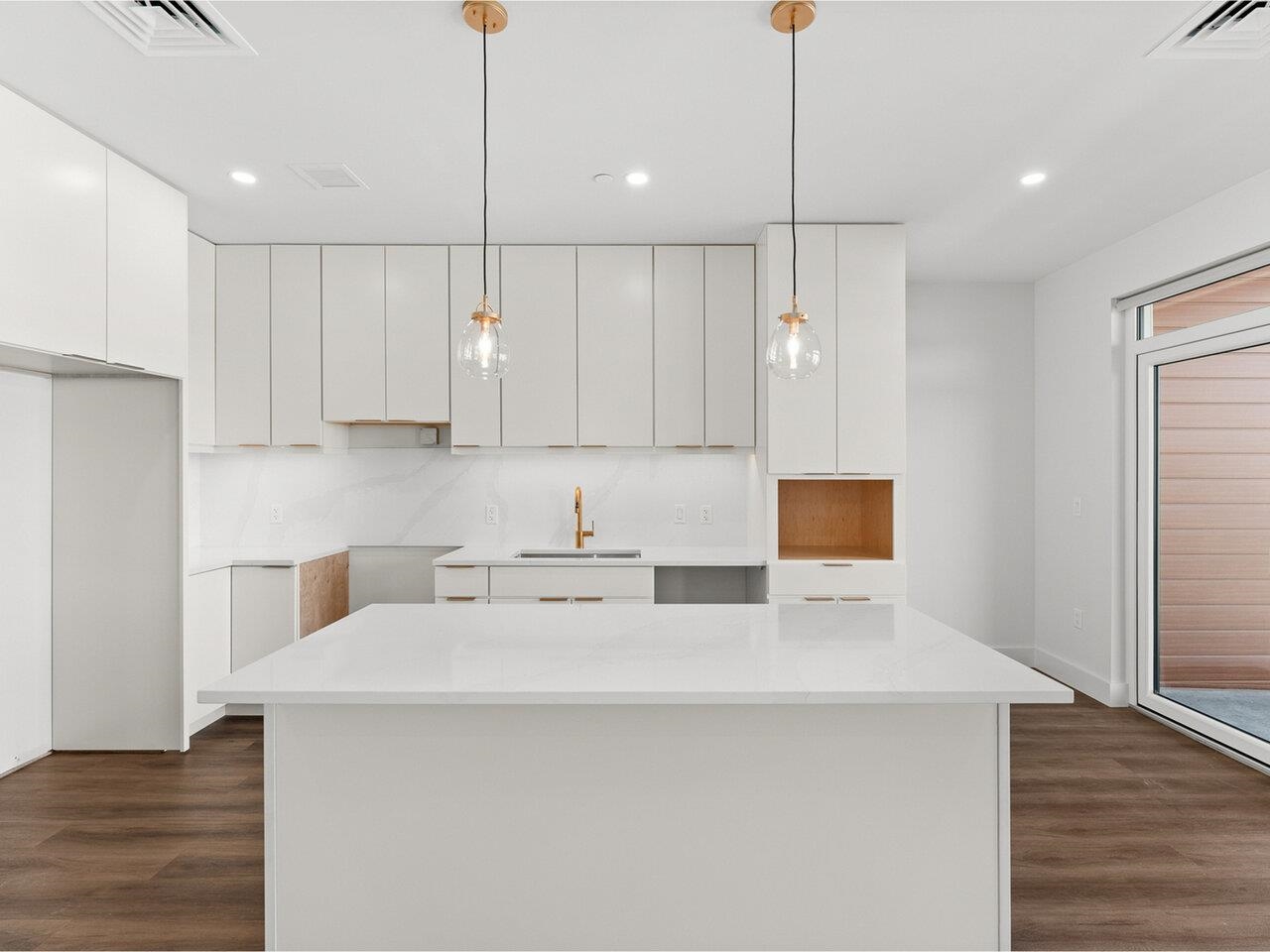 Large kitchen island