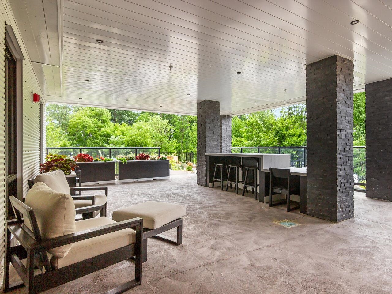Terrace & patio