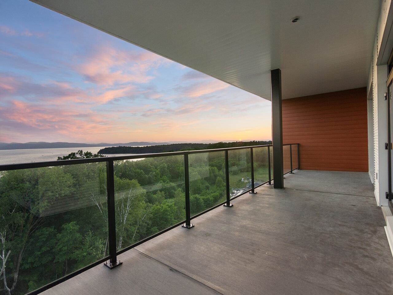 416 sq. ft. private balcony!