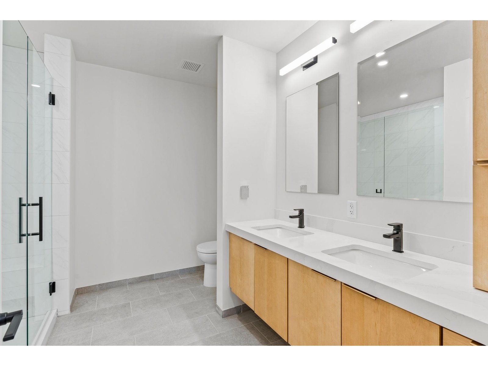 125 Cambrian Way, Unit 605