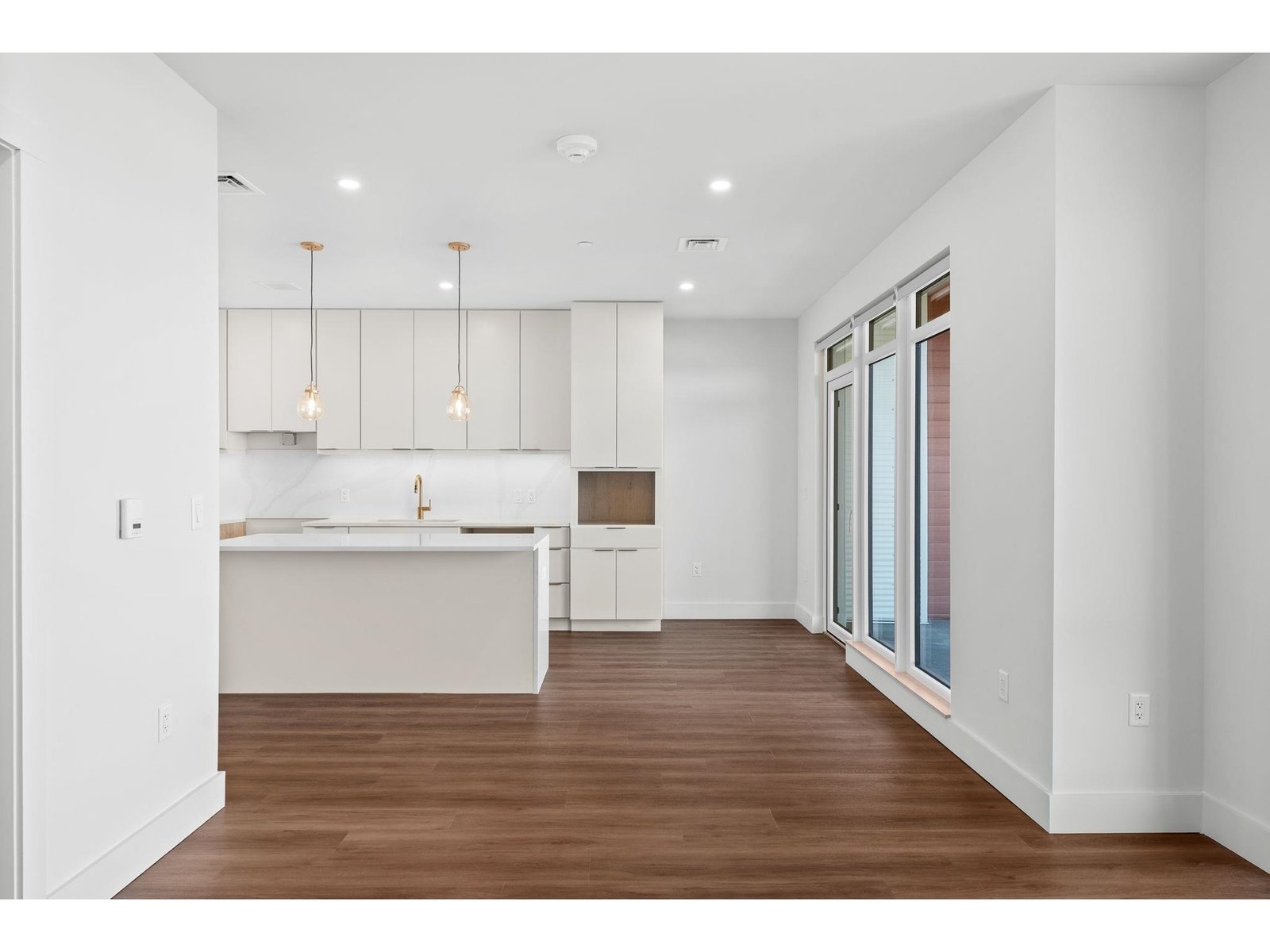 125 Cambrian Way, Unit 606