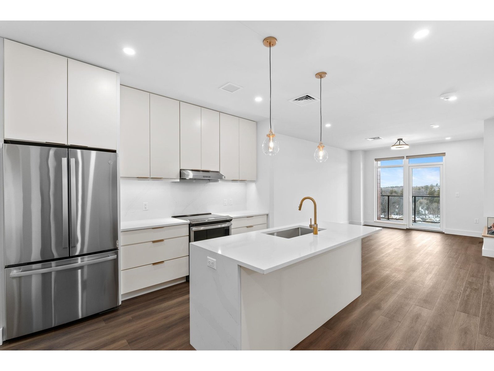 125 Cambrian Way, Unit 611