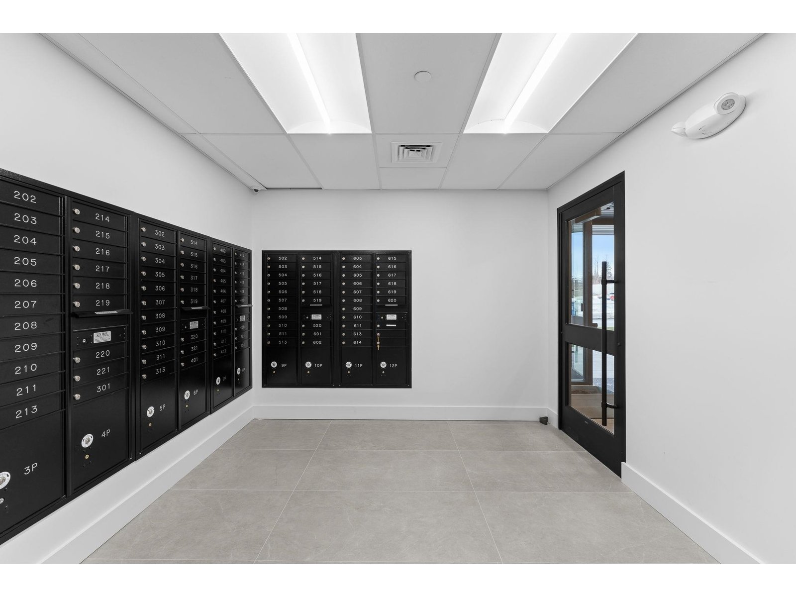 125 Cambrian Way, Unit 613