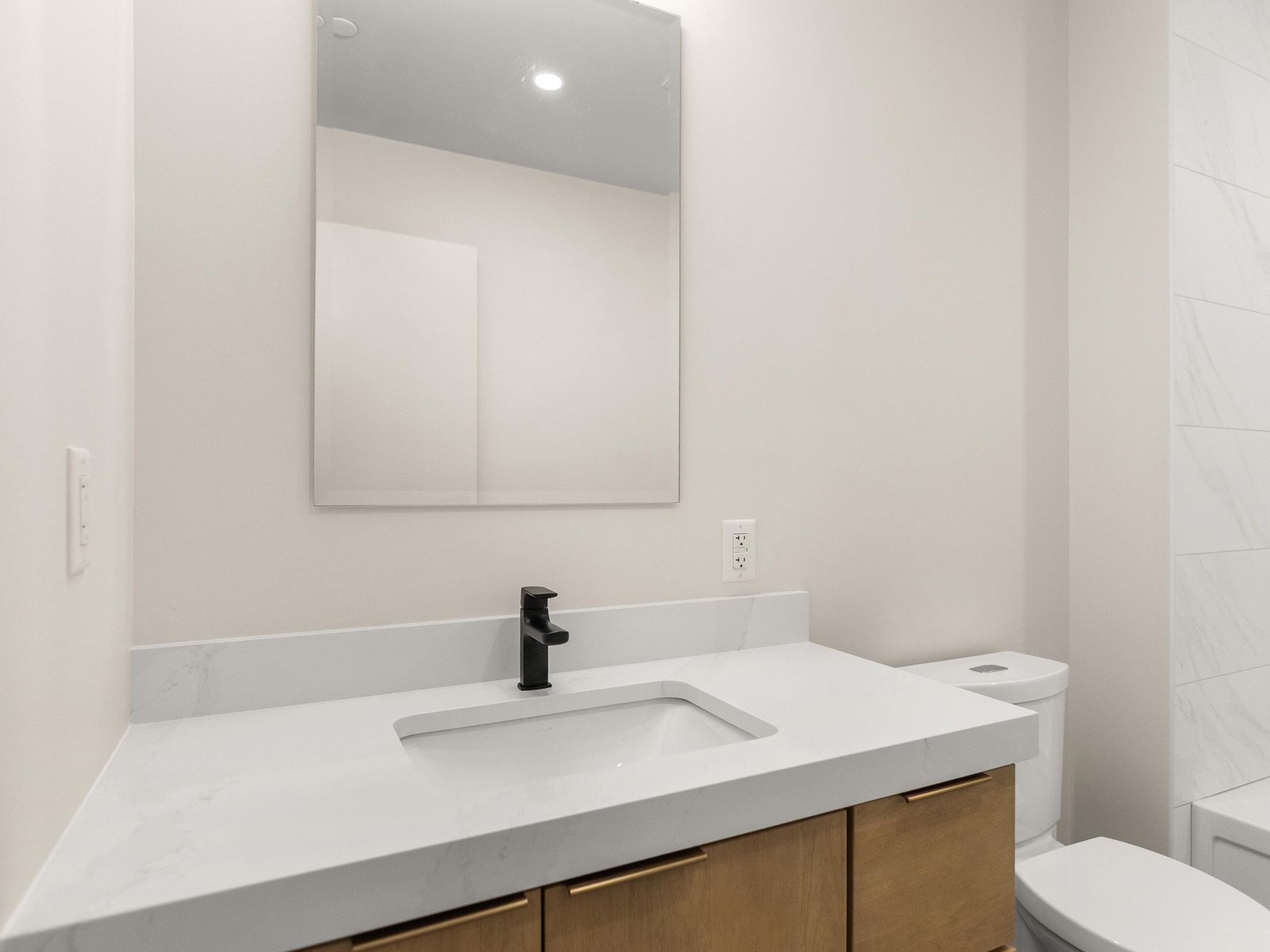 125 Cambrian Way, Unit 620