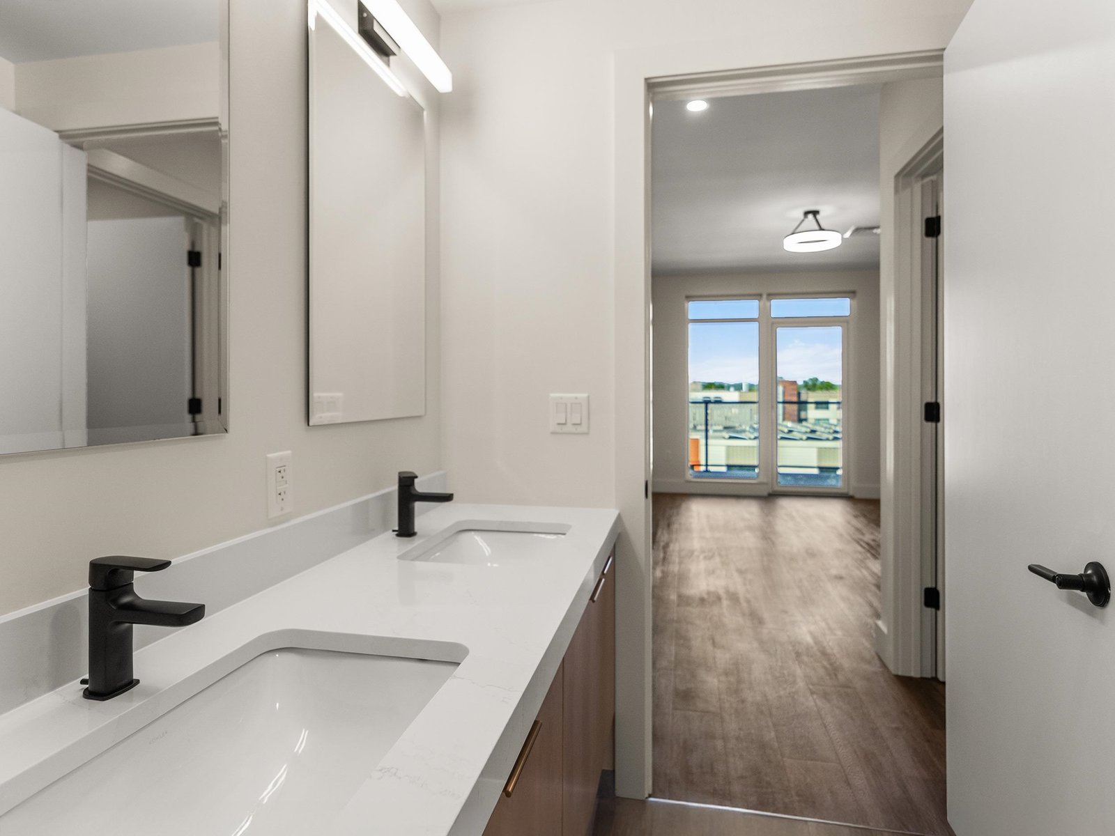 125 Cambrian Way, Unit 620