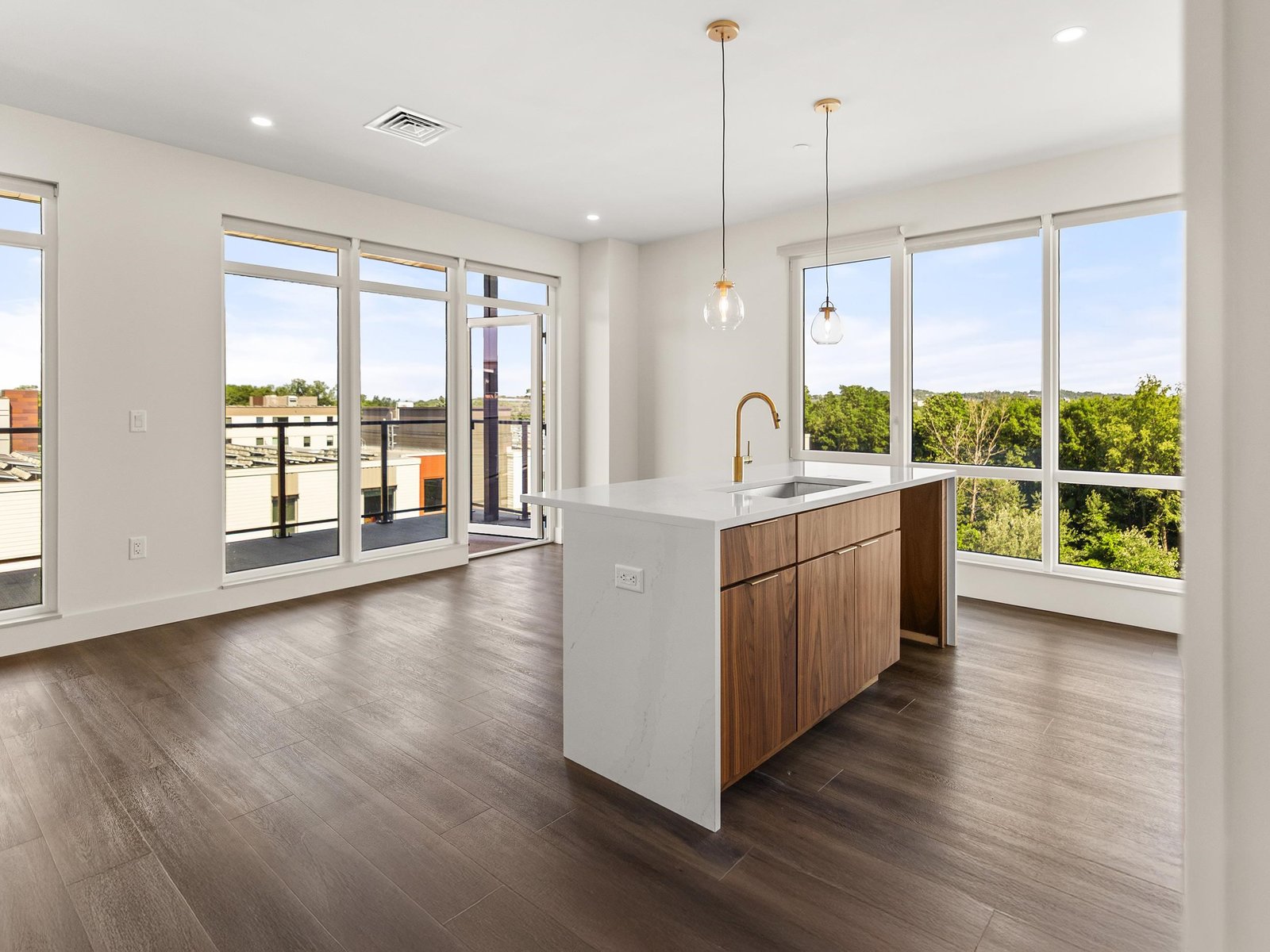 125 Cambrian Way, Unit 620