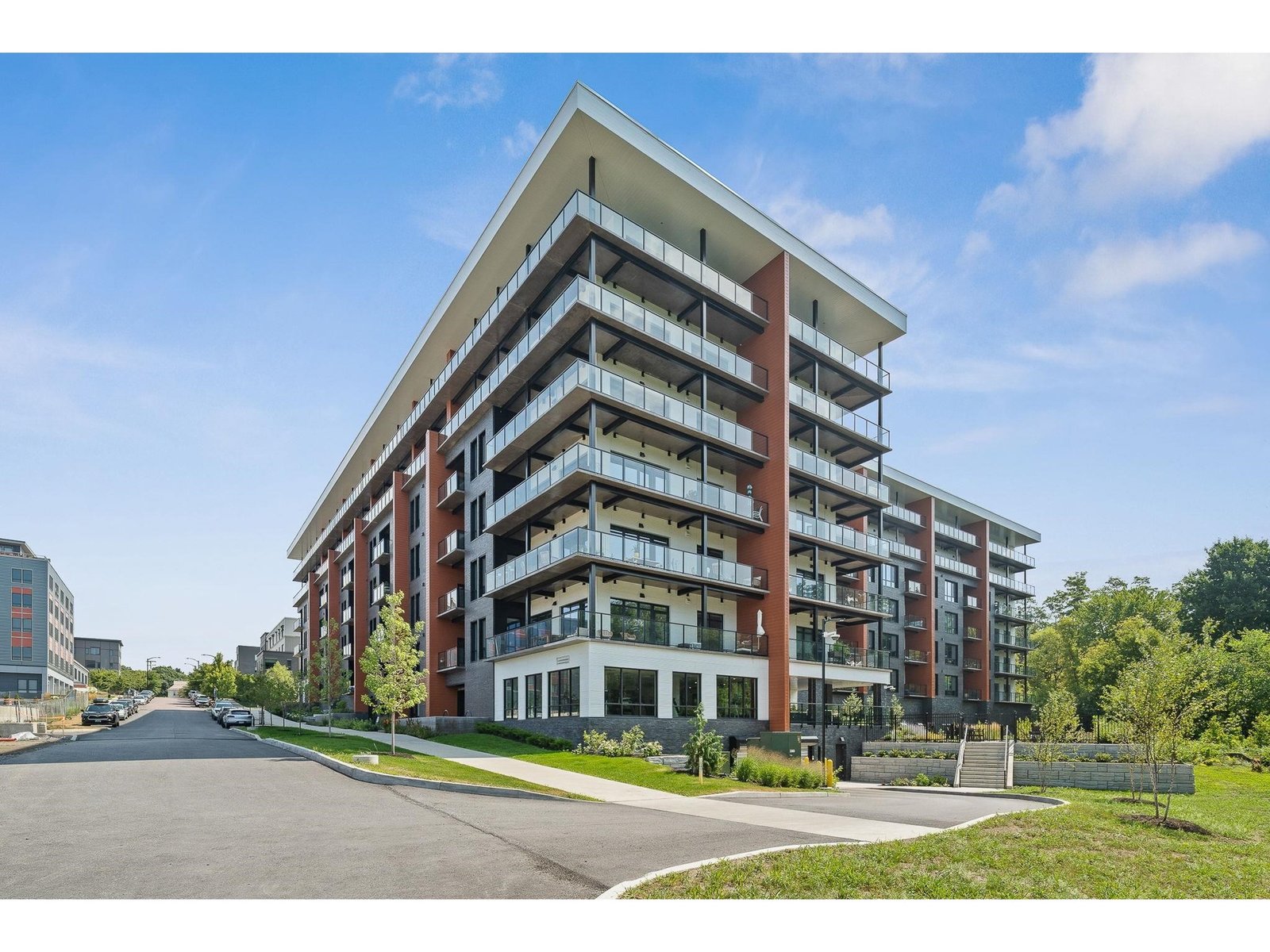 125 Cambrian Way, Unit 620