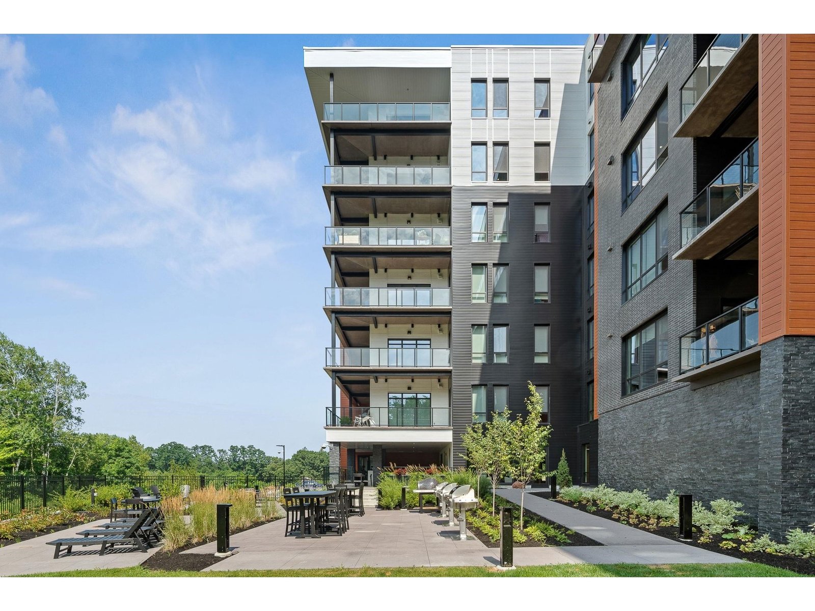 125 Cambrian Way, Unit 620
