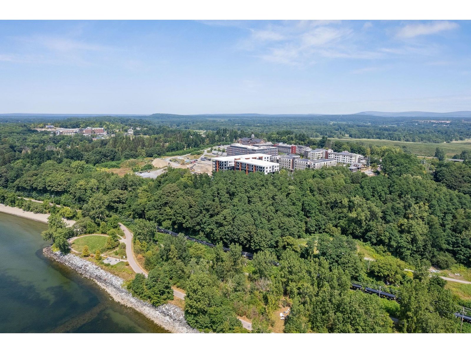 125 Cambrian Way, Unit 620