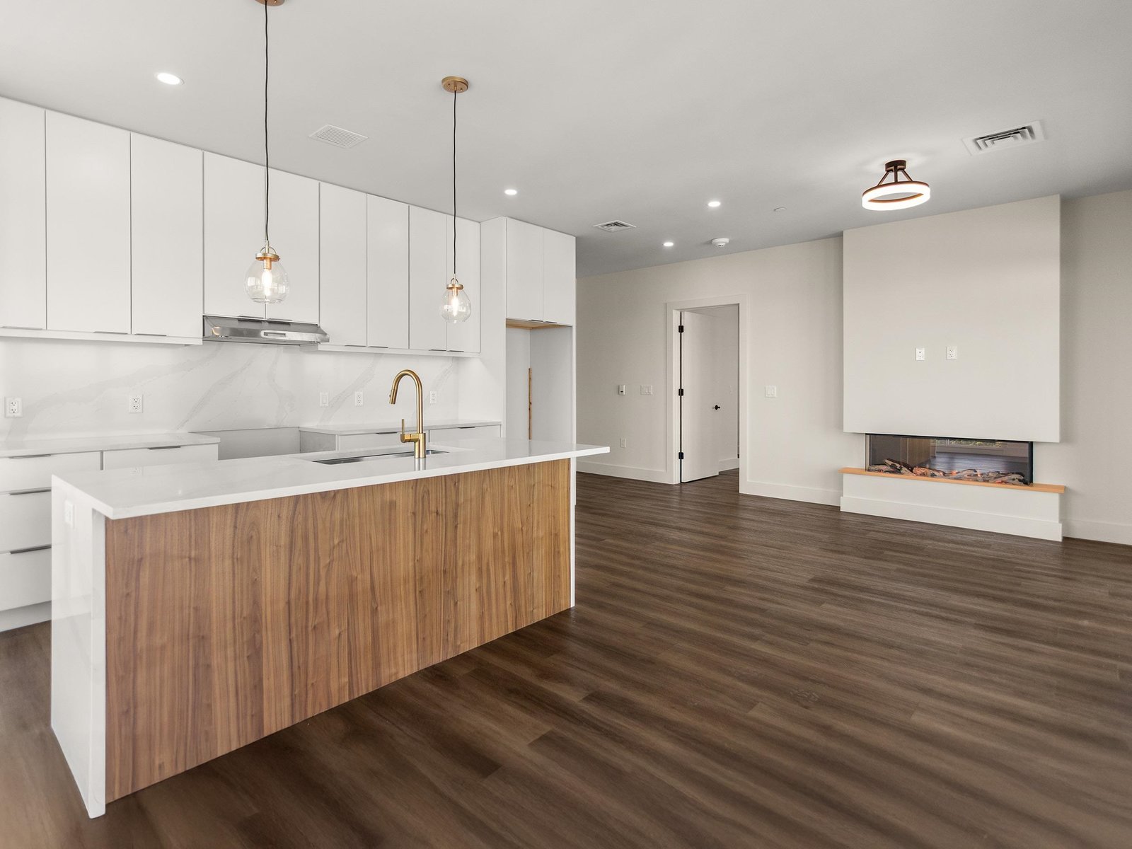 125 Cambrian Way, Unit 620