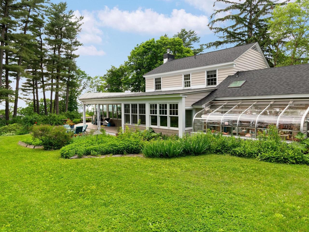 Greenhouse & covered deck