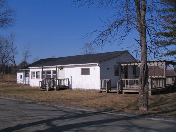 125 Dewing Rd