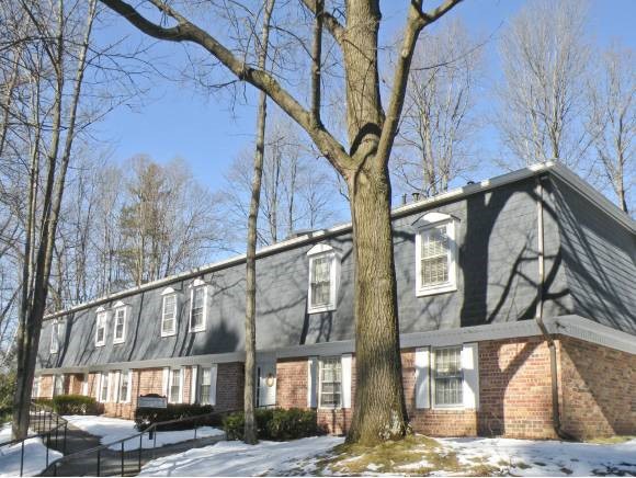 125 Kennedy Drive #31, Unit 31