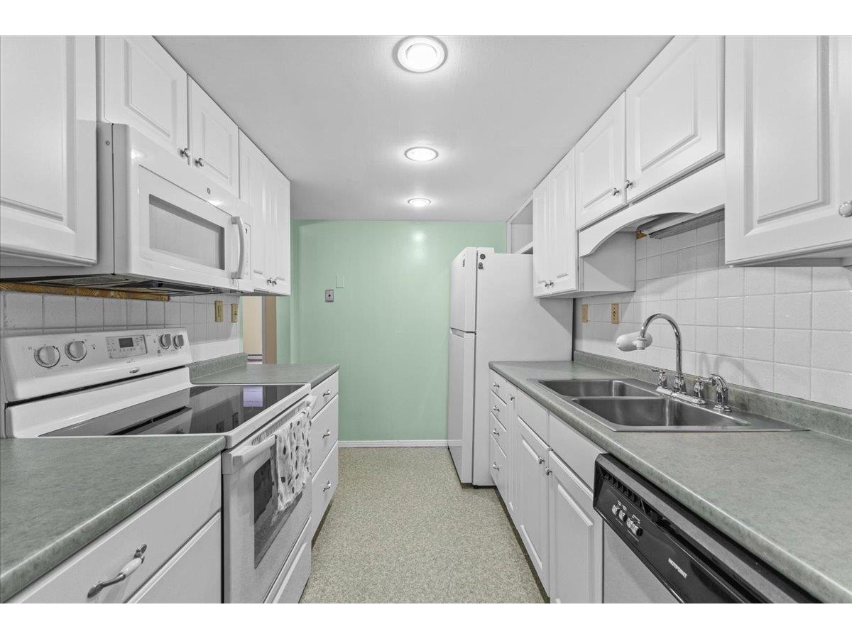 125 Kennedy Drive, Unit 3