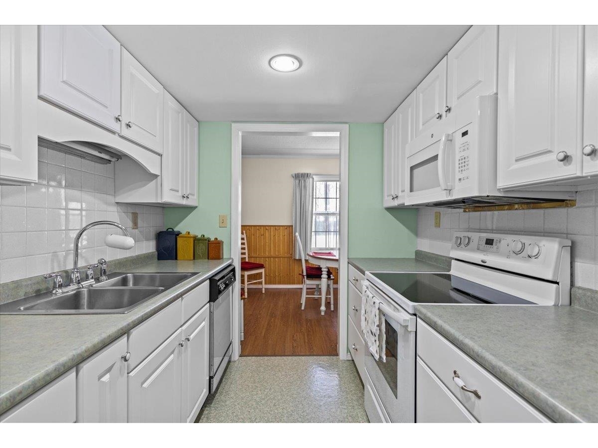 125 Kennedy Drive, Unit 3