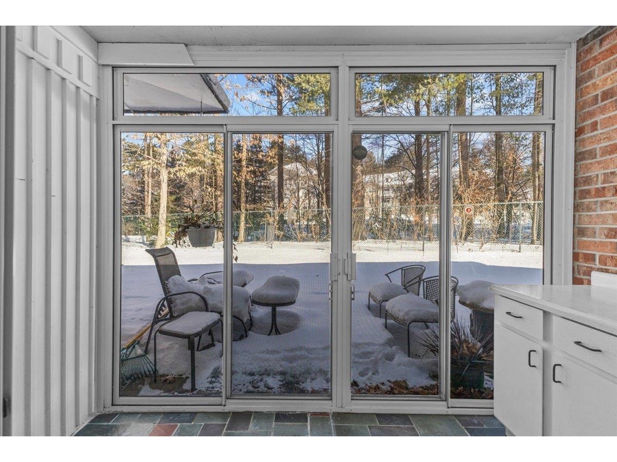 125 Kennedy Drive, Unit 3