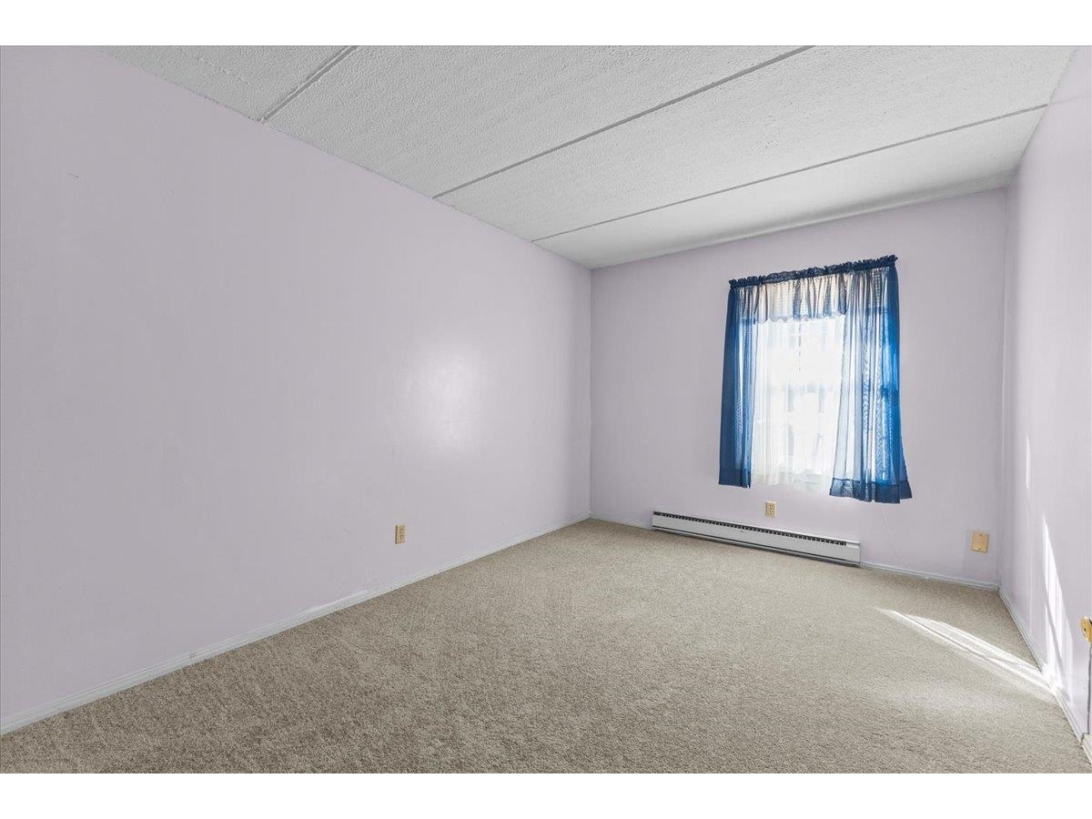 125 Kennedy Drive, Unit 3