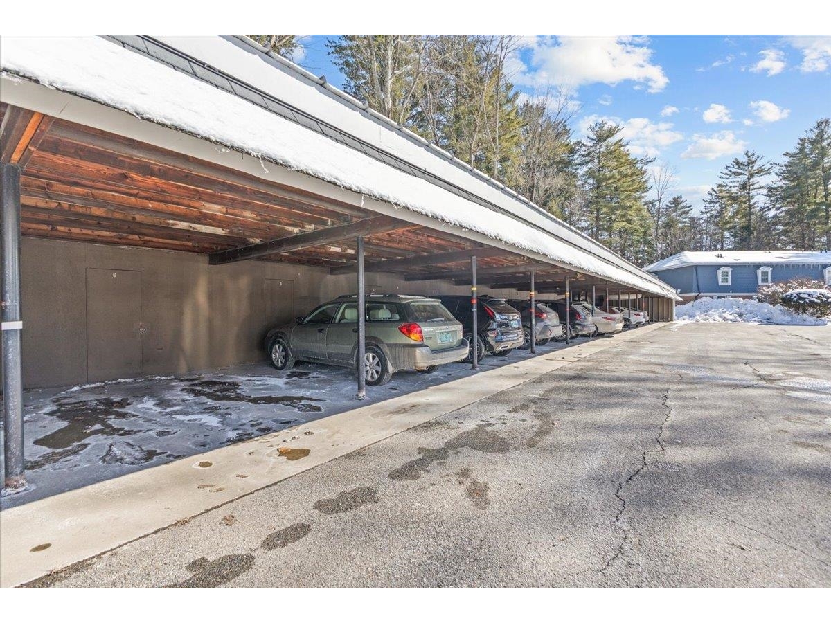 125 Kennedy Drive, Unit 3
