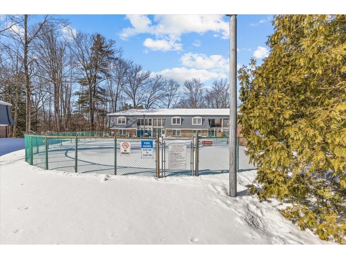 125 Kennedy Drive, Unit 3