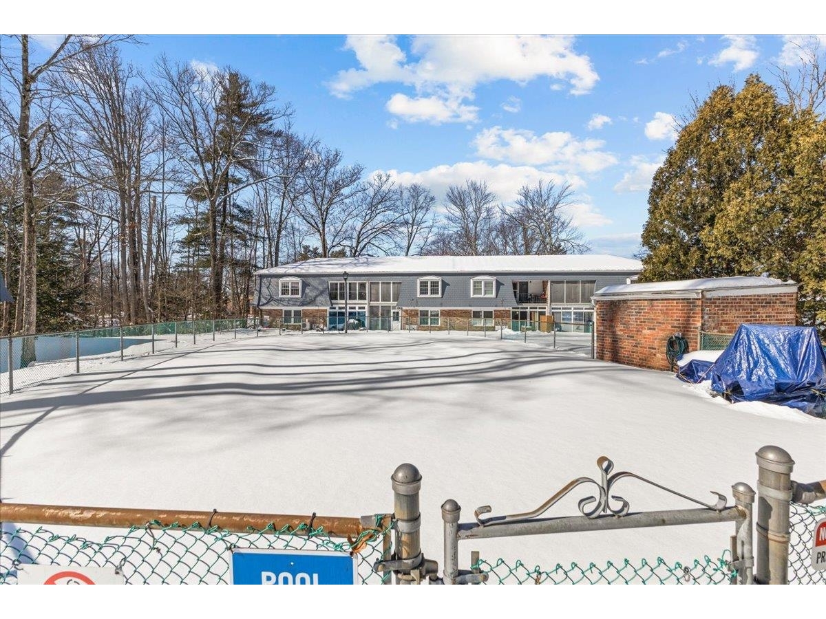 125 Kennedy Drive, Unit 3