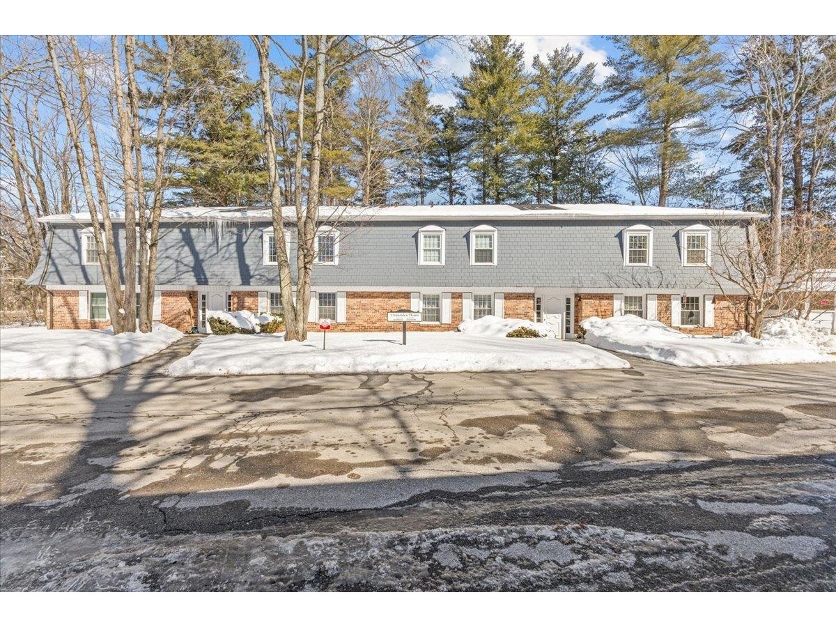 125 Kennedy Drive, Unit 3