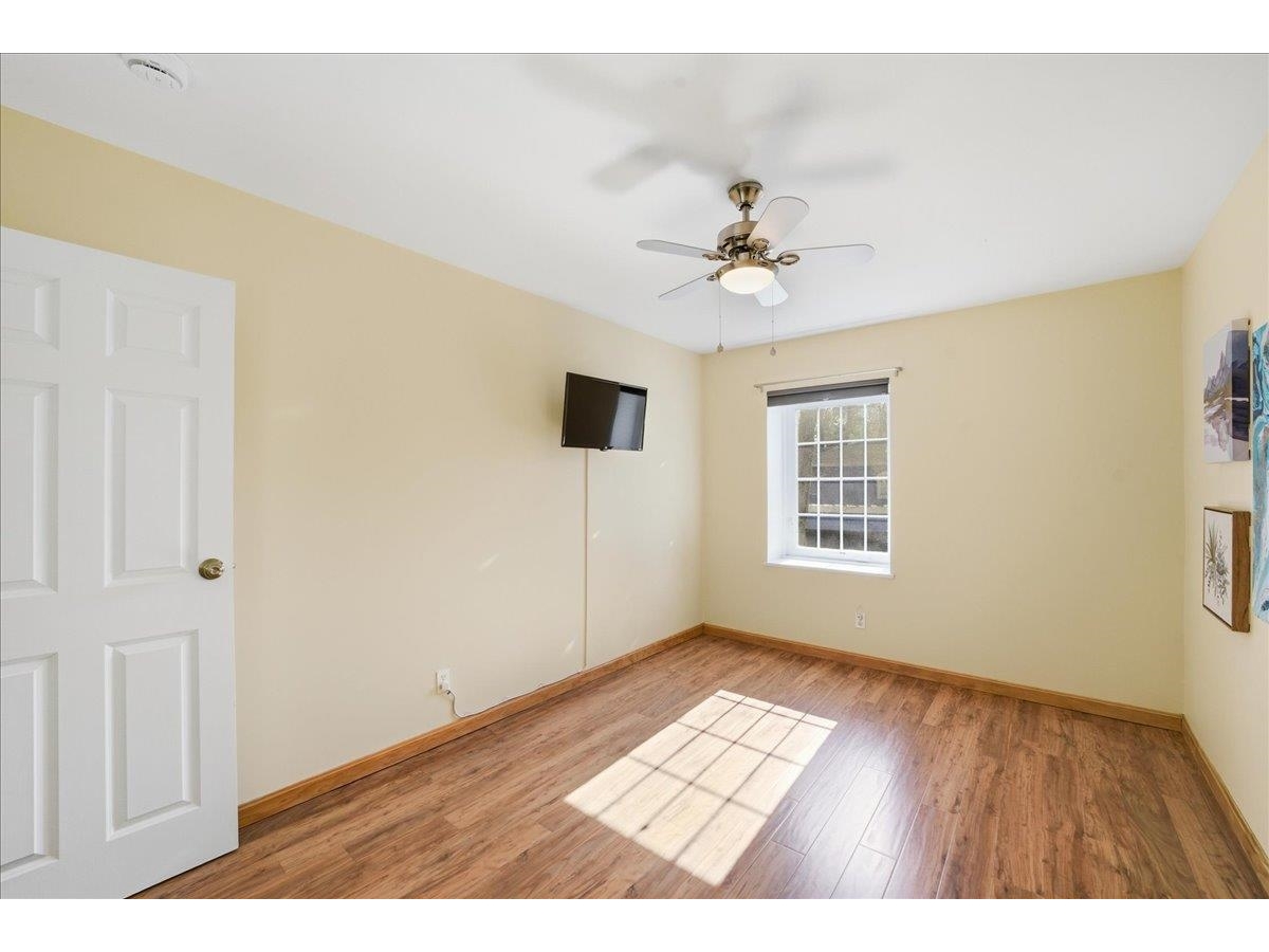 125 Kennedy Drive, Unit 6