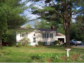 125 Woodcrest Cir