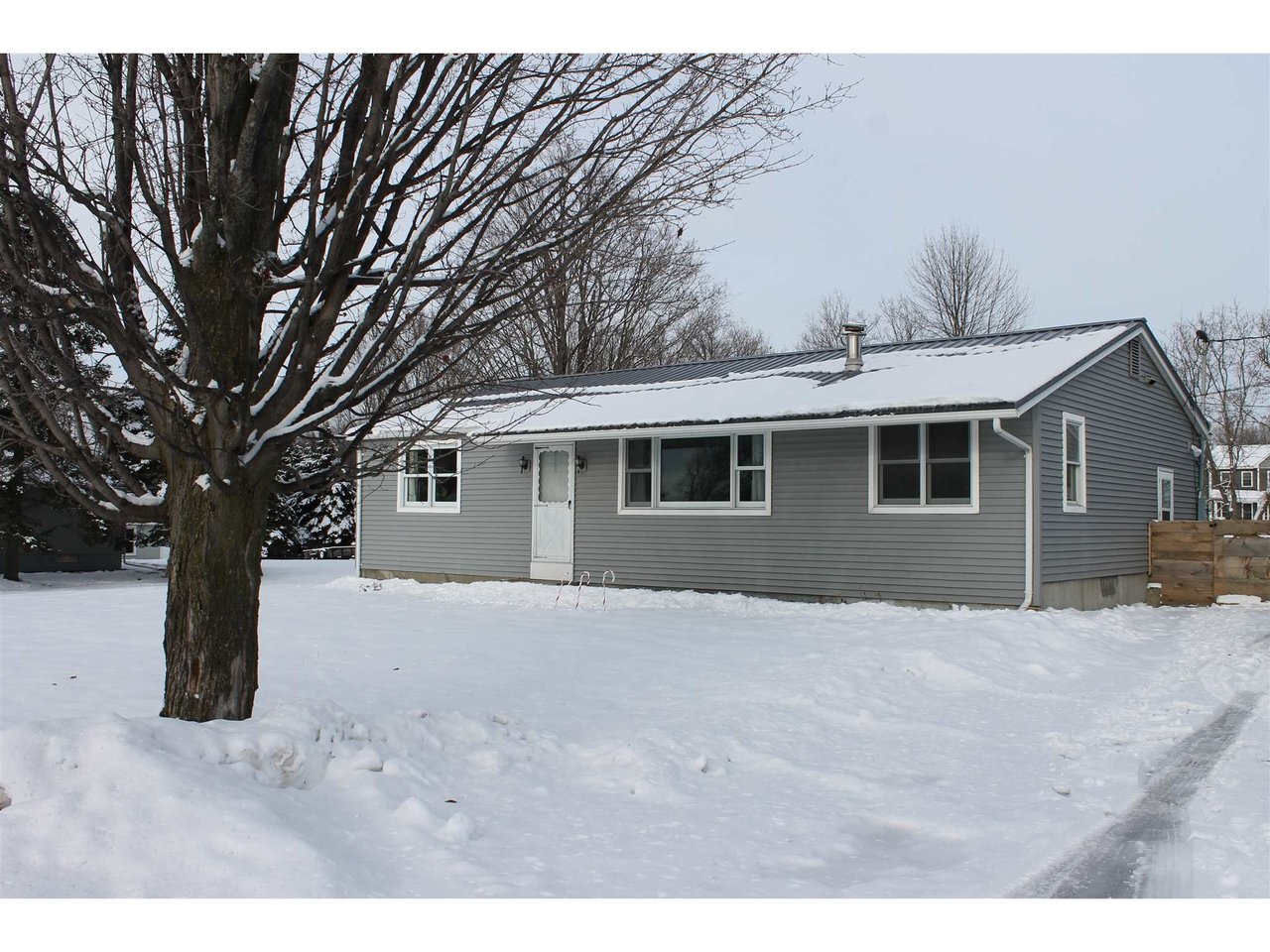 1252 Lower Newton Road