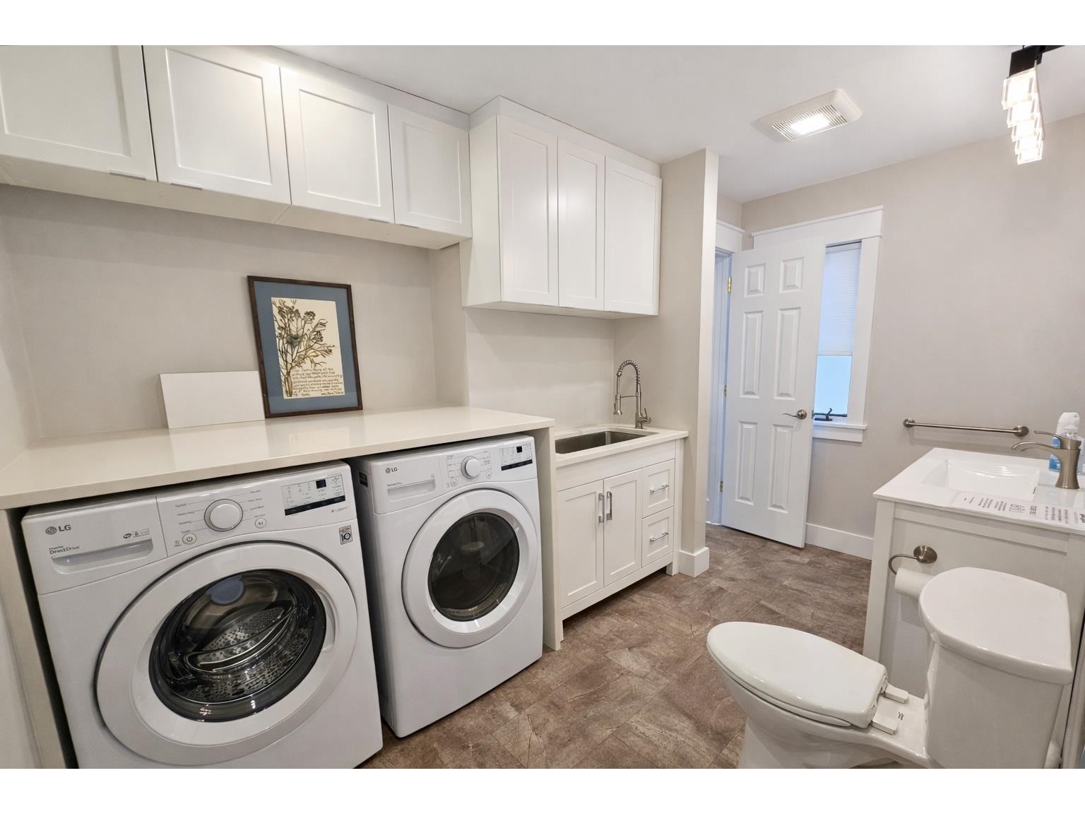 Laundry Room (Main Level)