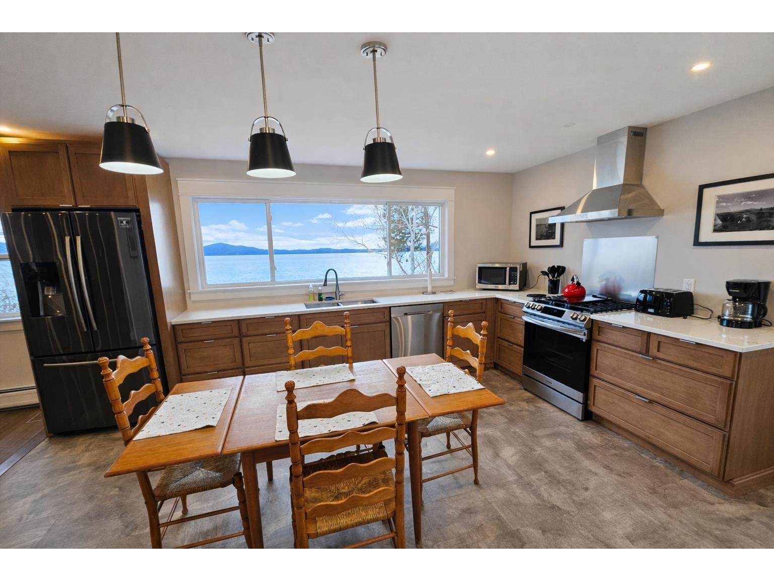 Modern Kitchen