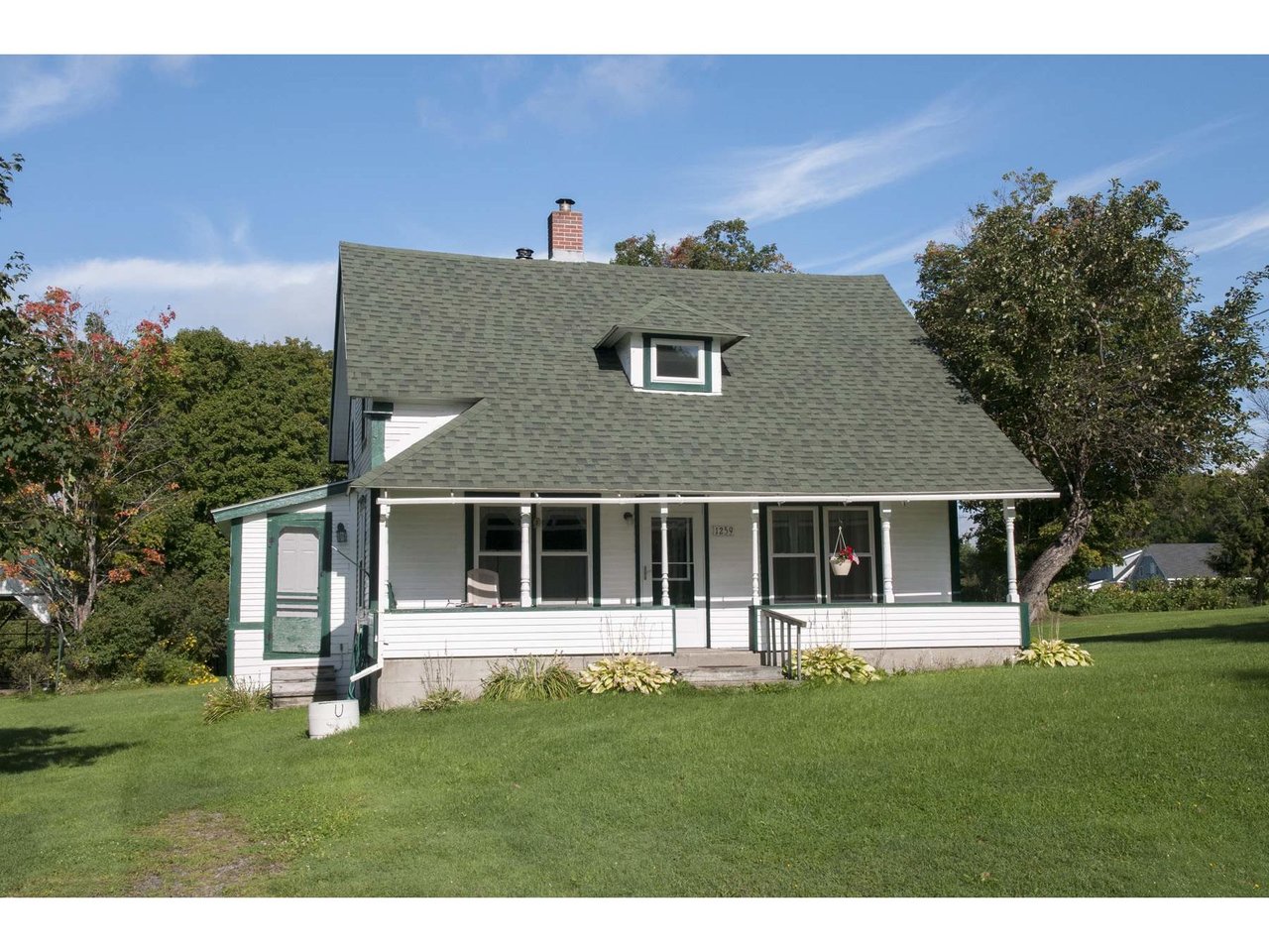 1259 Hinman Settler Road