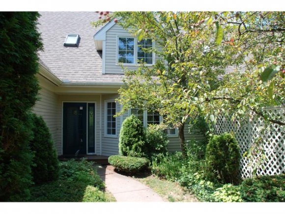 126 Covington Ln, Unit 126