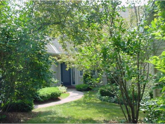 126 Covington Ln, Unit 126
