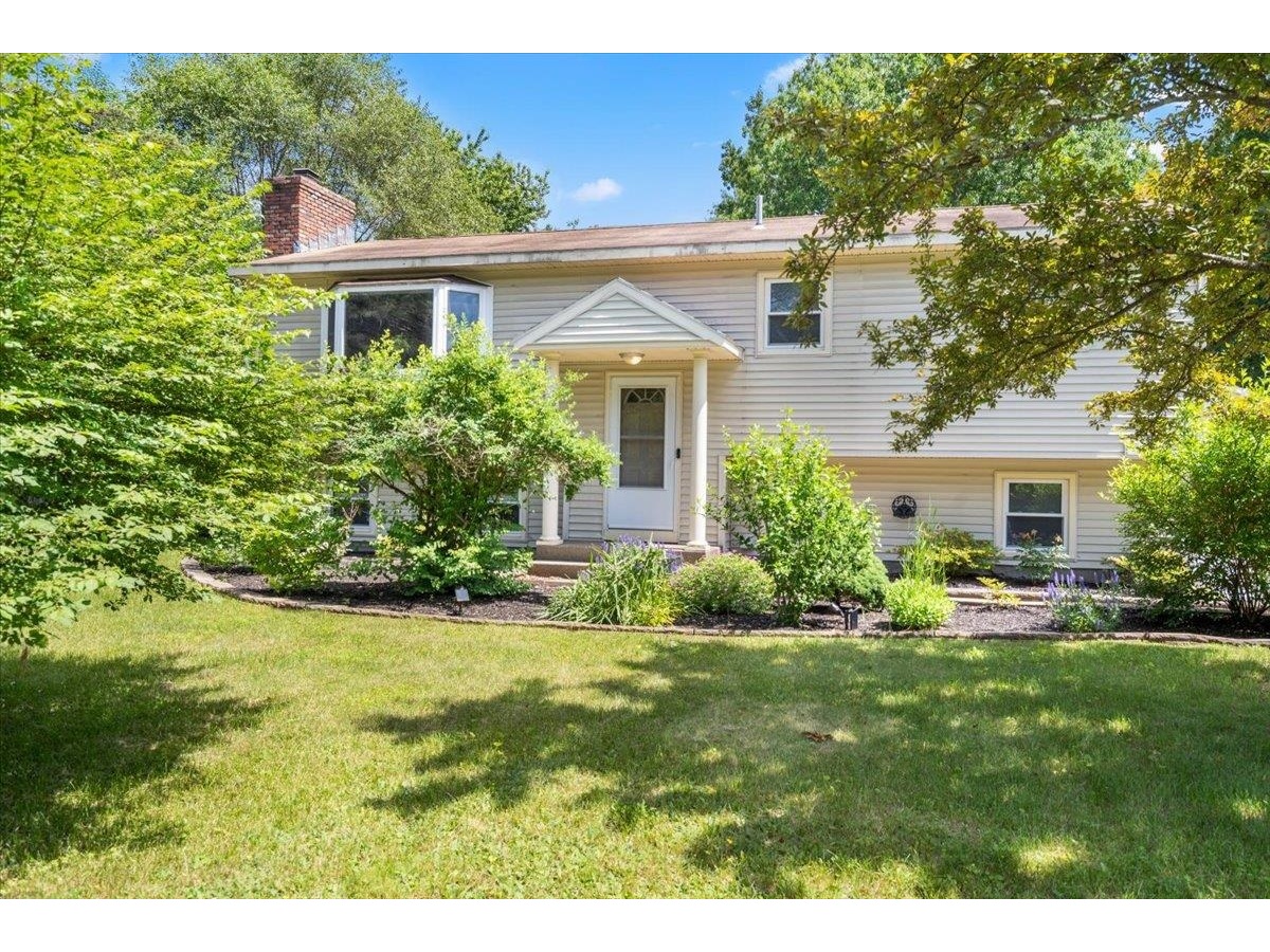 126 Heritage Lane