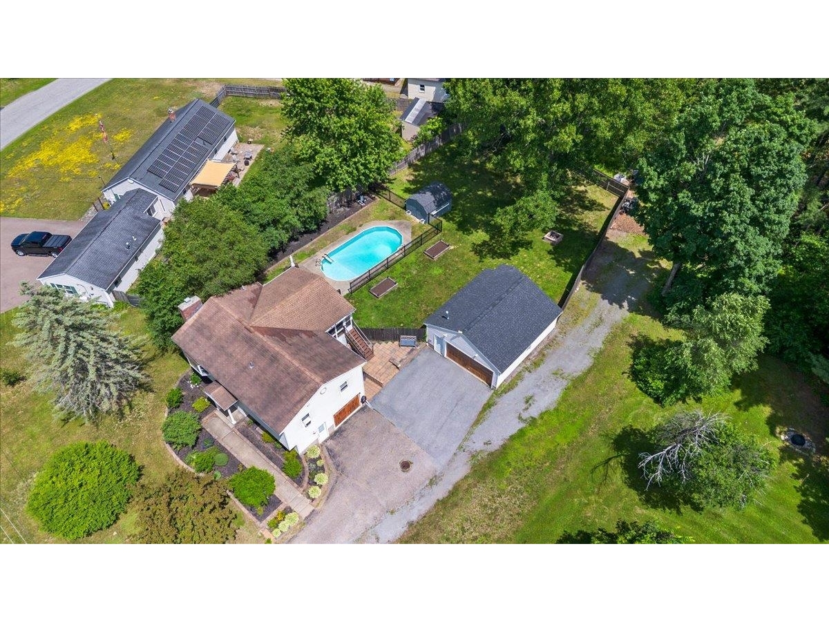 126 Heritage Lane