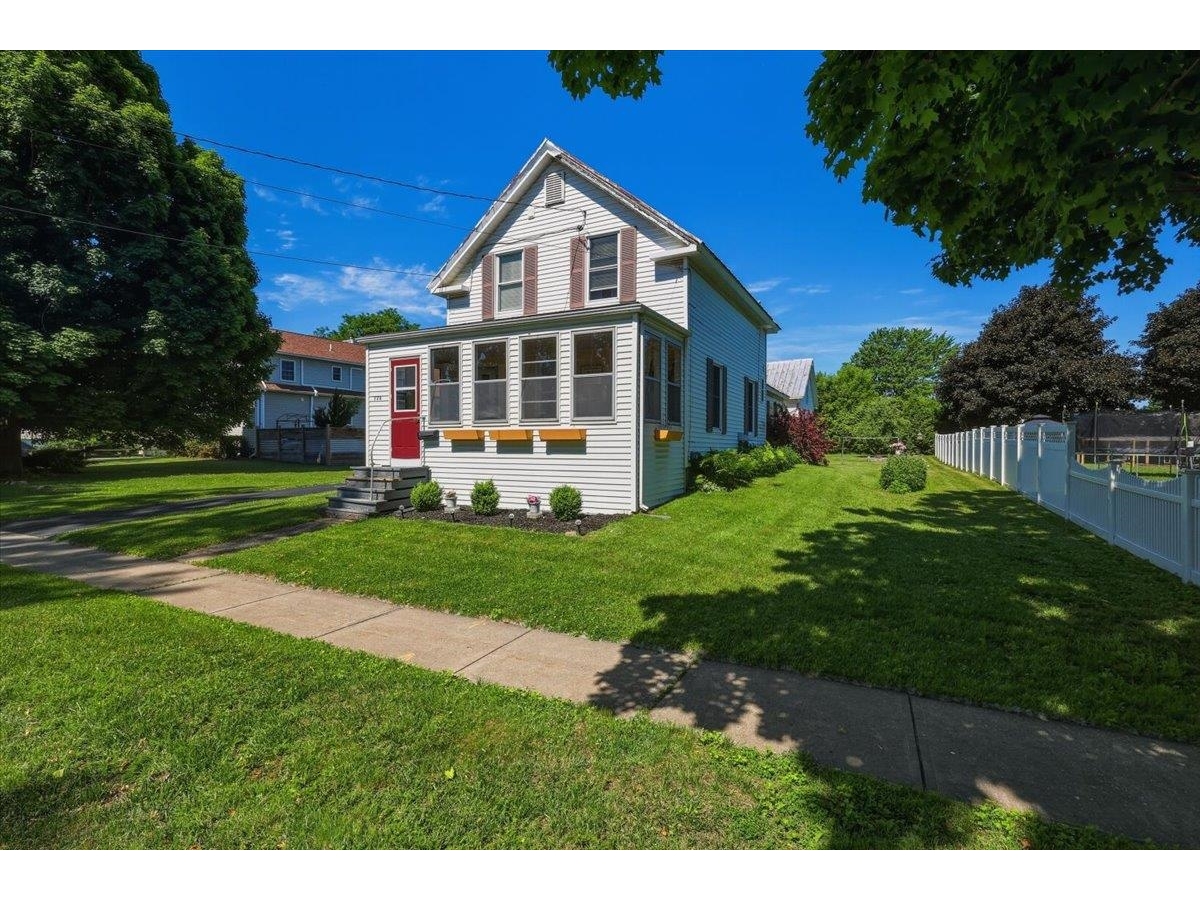 126 N Elm Street, St. Albans City