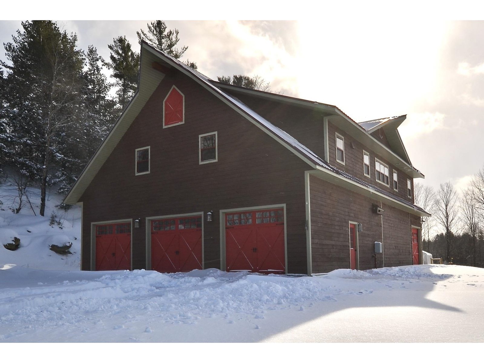 1264 Loop Road