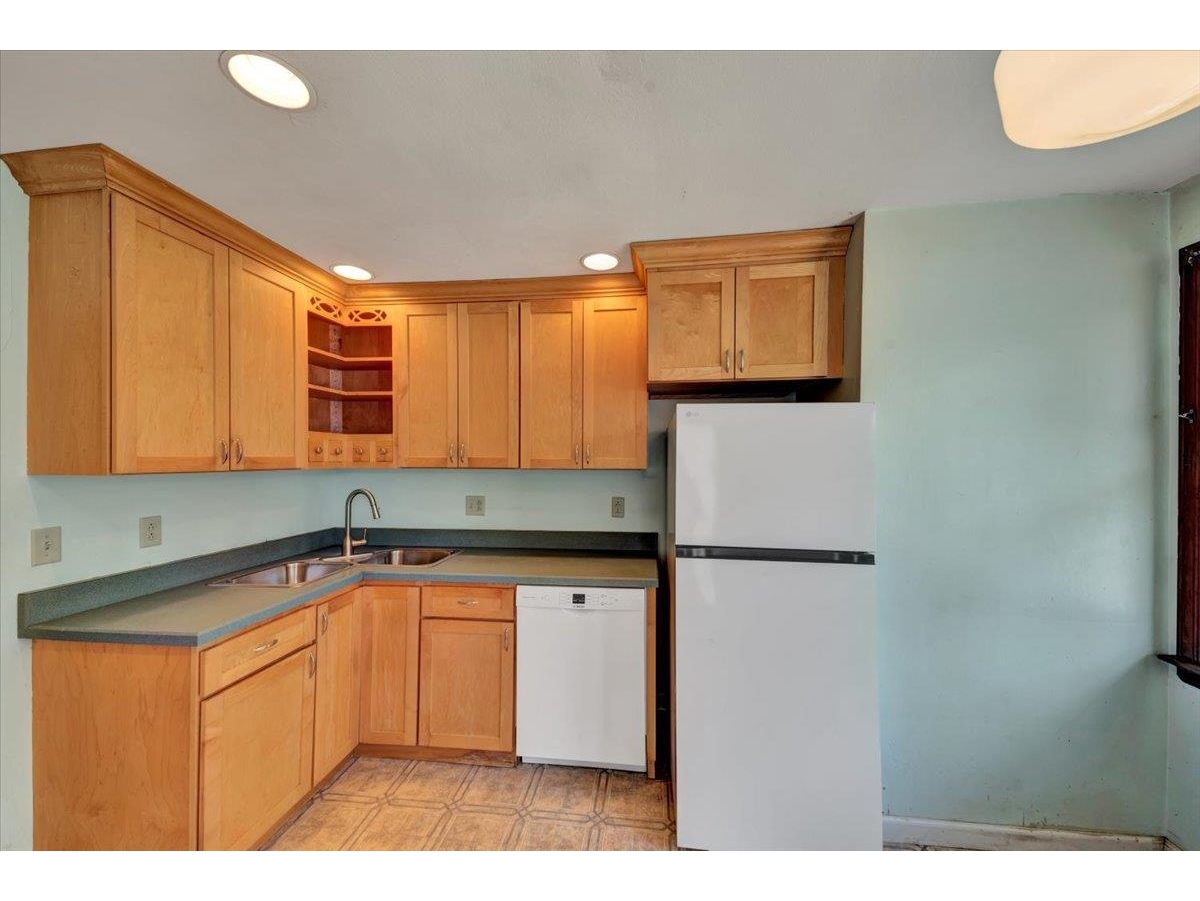 127 Edgemoor Drive