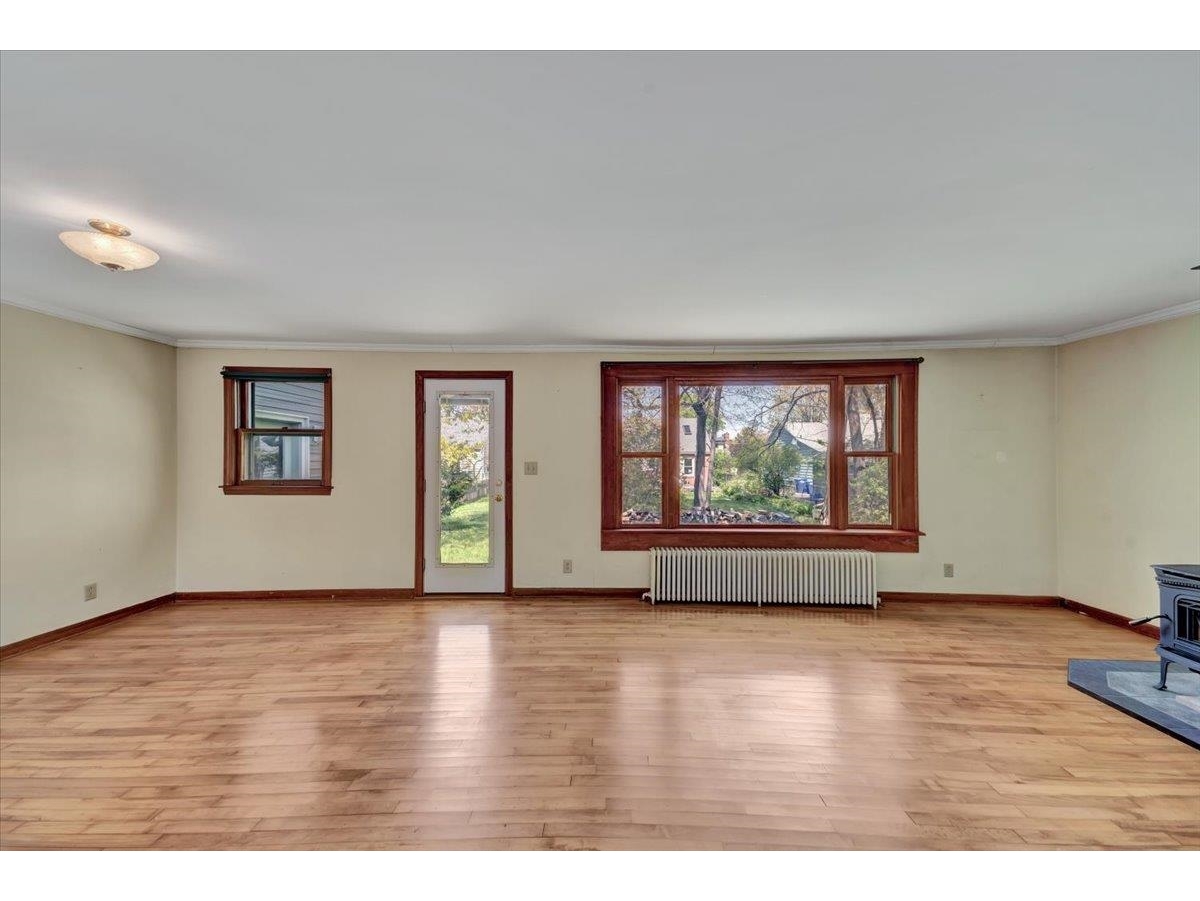 127 Edgemoor Drive
