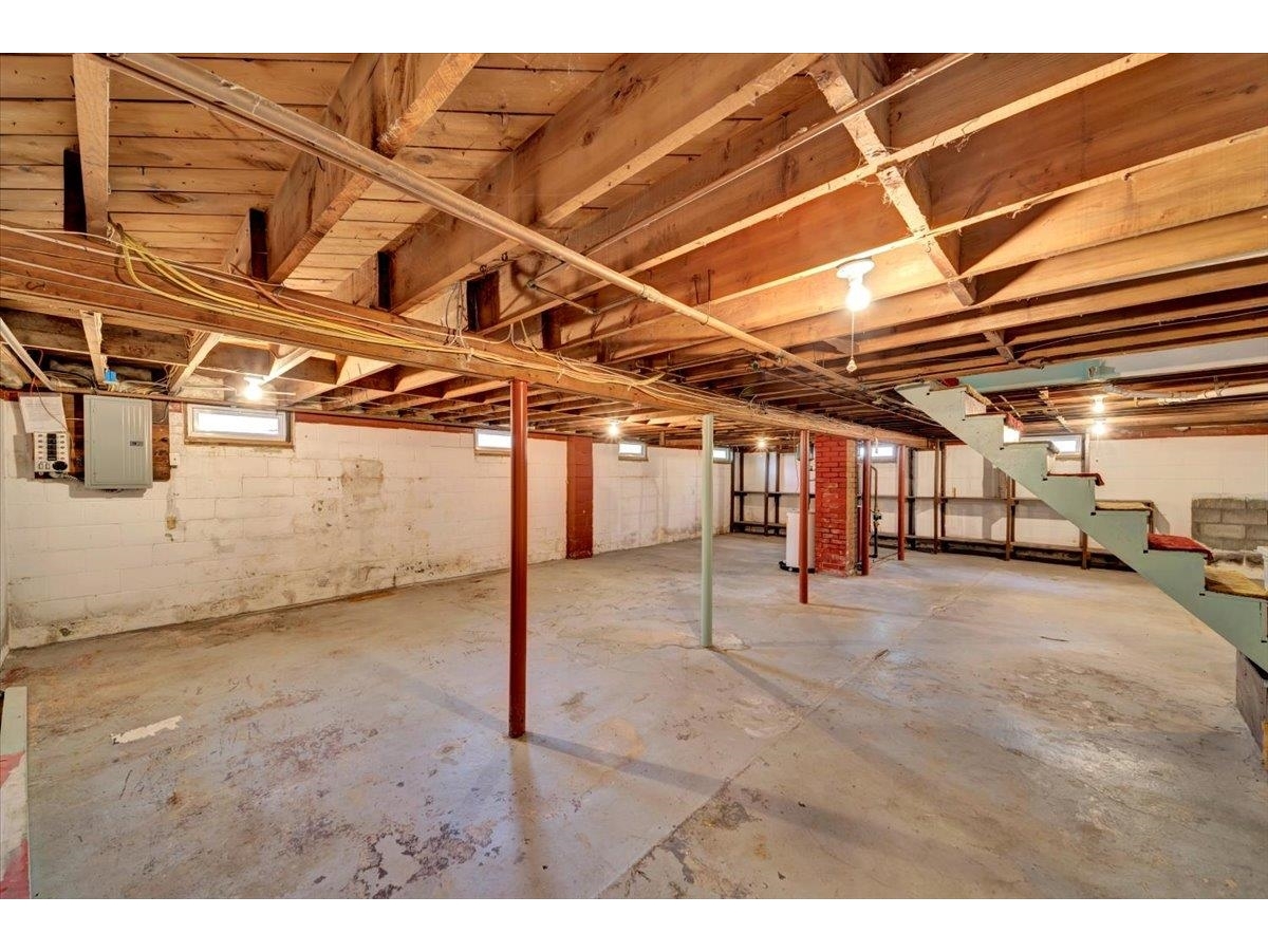 127 Edgemoor Drive
