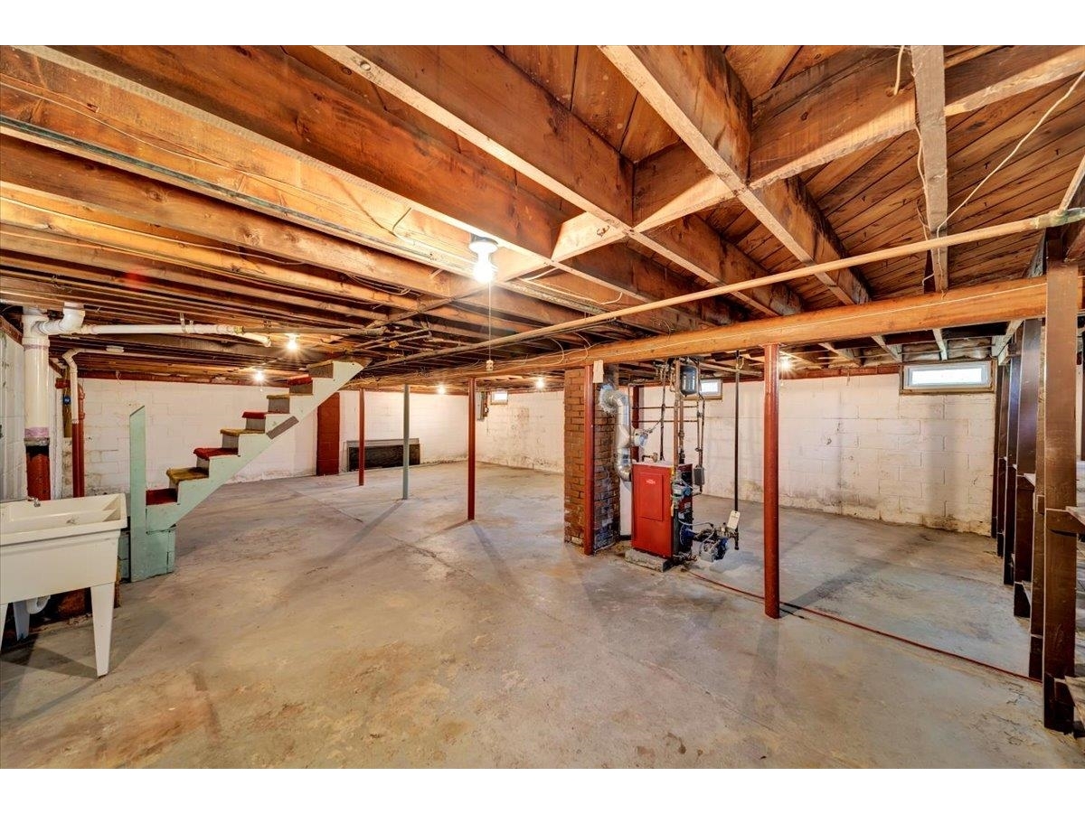 127 Edgemoor Drive