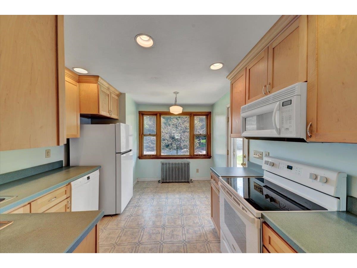 127 Edgemoor Drive