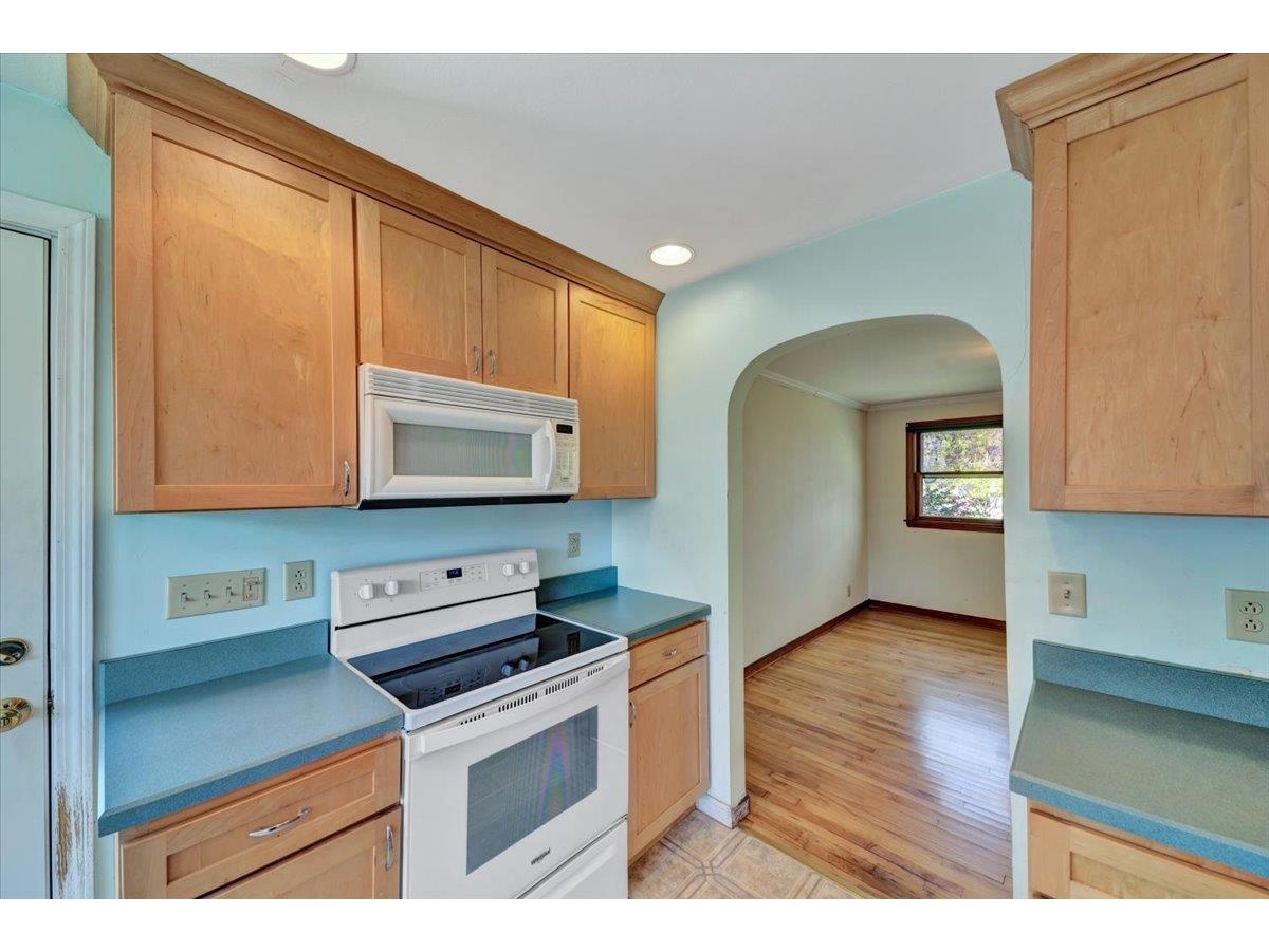 127 Edgemoor Drive