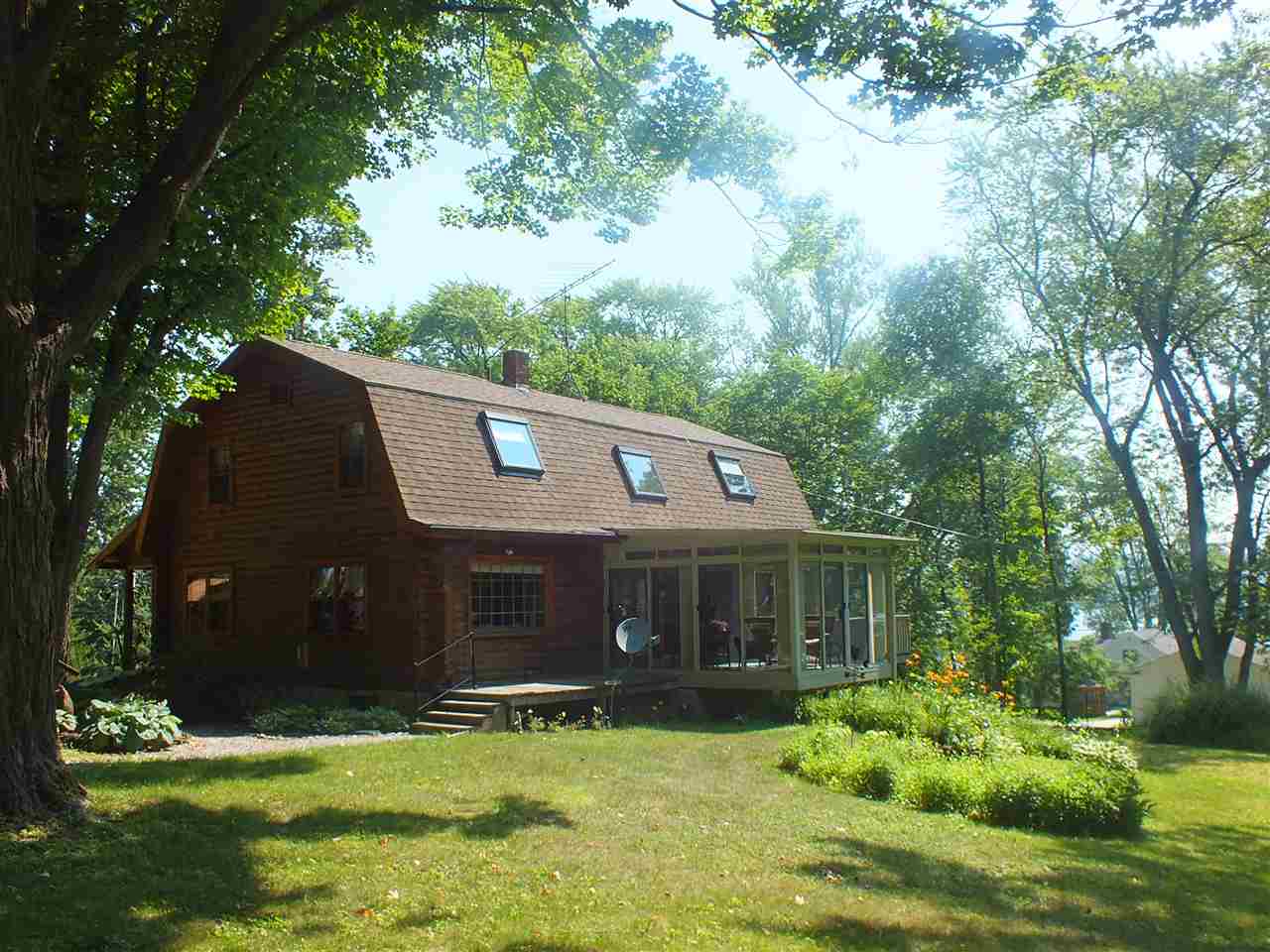 127 Hathaway Inn Drive