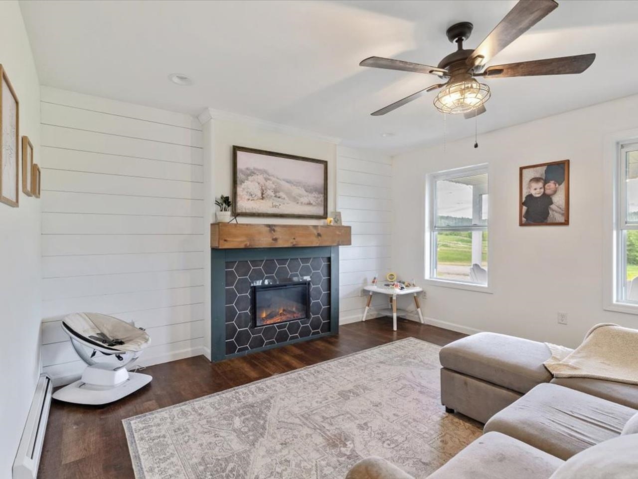 127 Hillside Drive