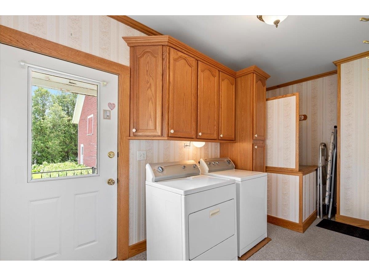 Laundry/Mudroom