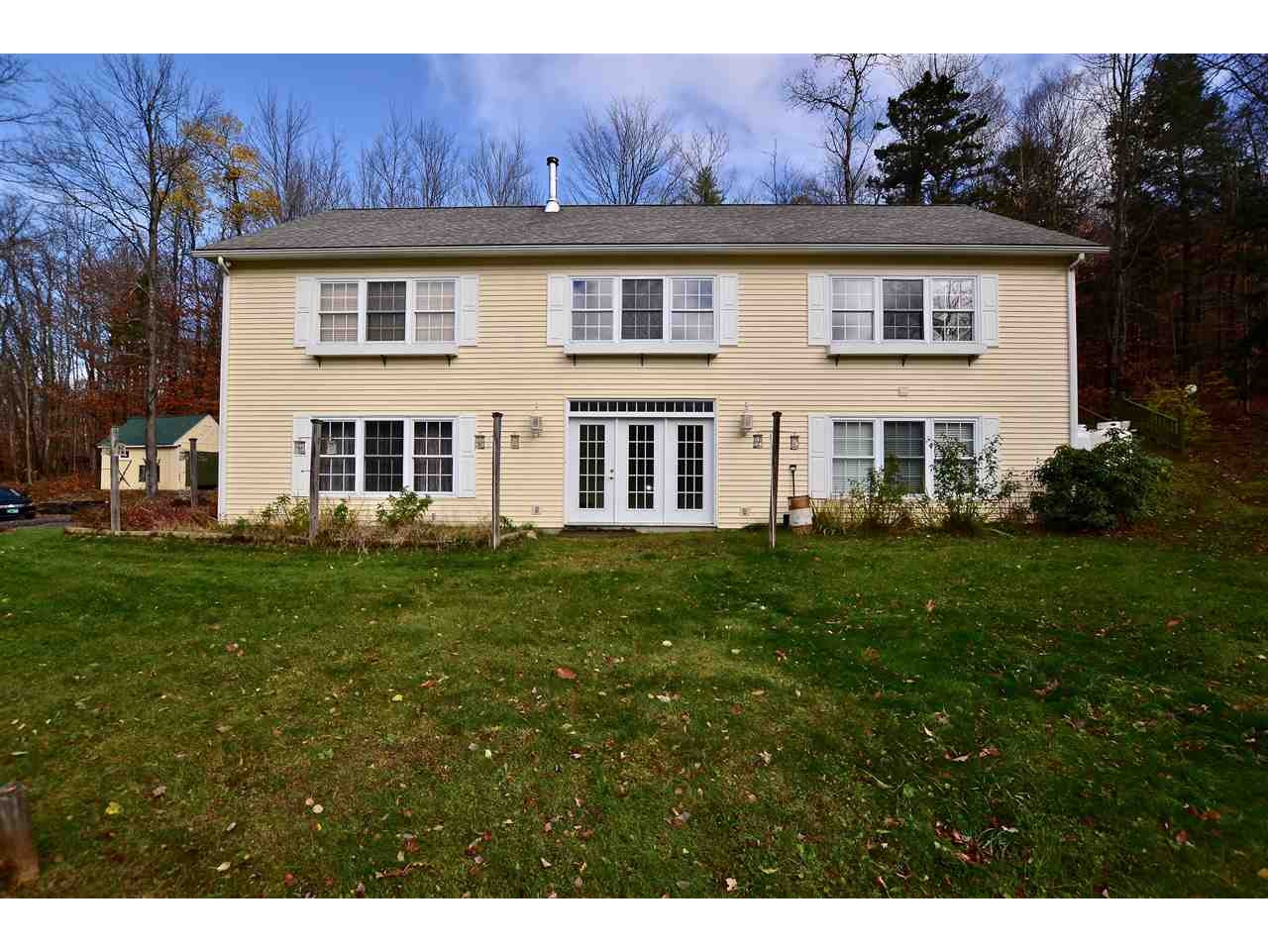 1270 Scrabble Hill